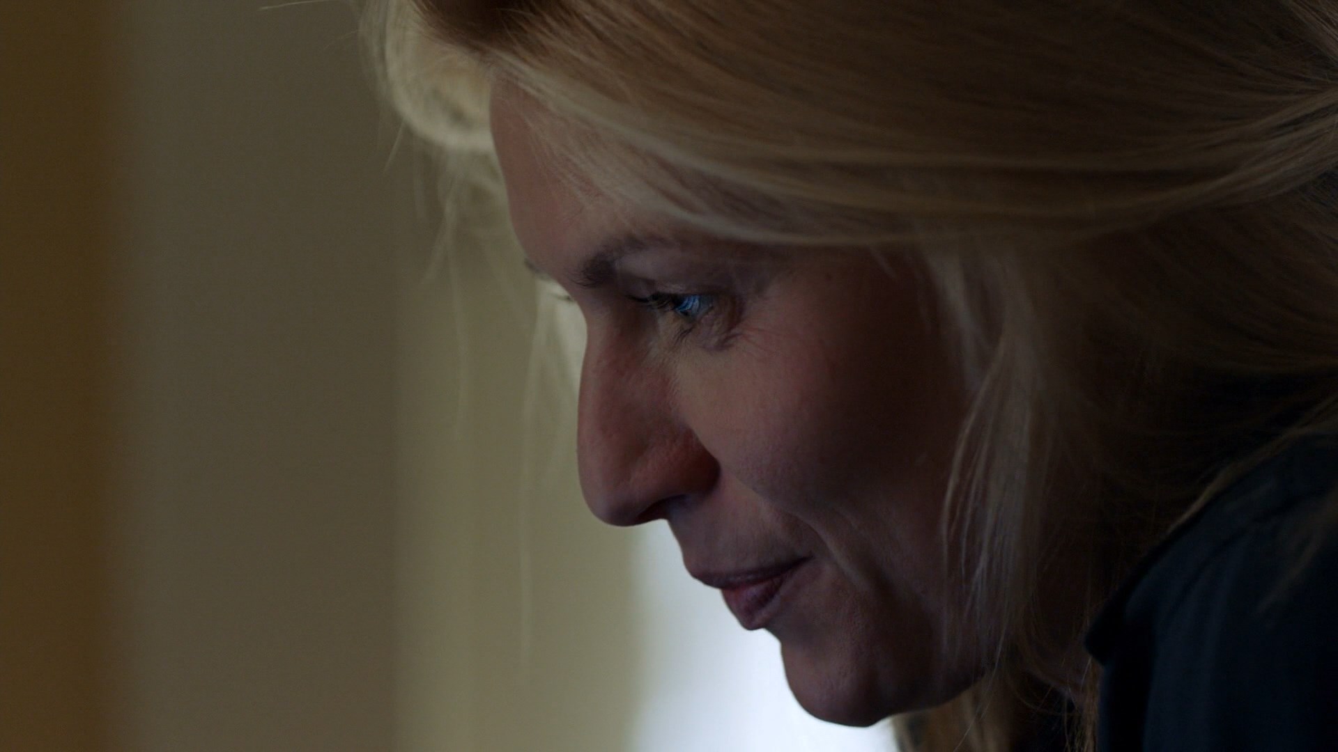 Claire Danes - Homeland S07E02 - 1080p.