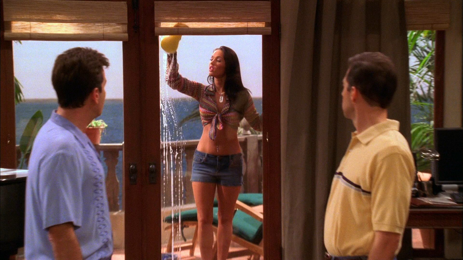 Megan Fox, Heather Locklear, Kristin Dattilo - Two And A Half Men S1 - 10.....