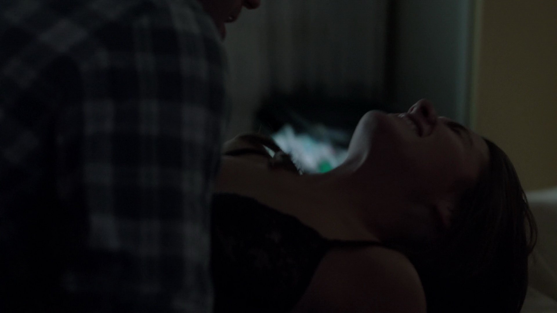 Addison Timlin - Love And Air Sex (2013) HD 1080p