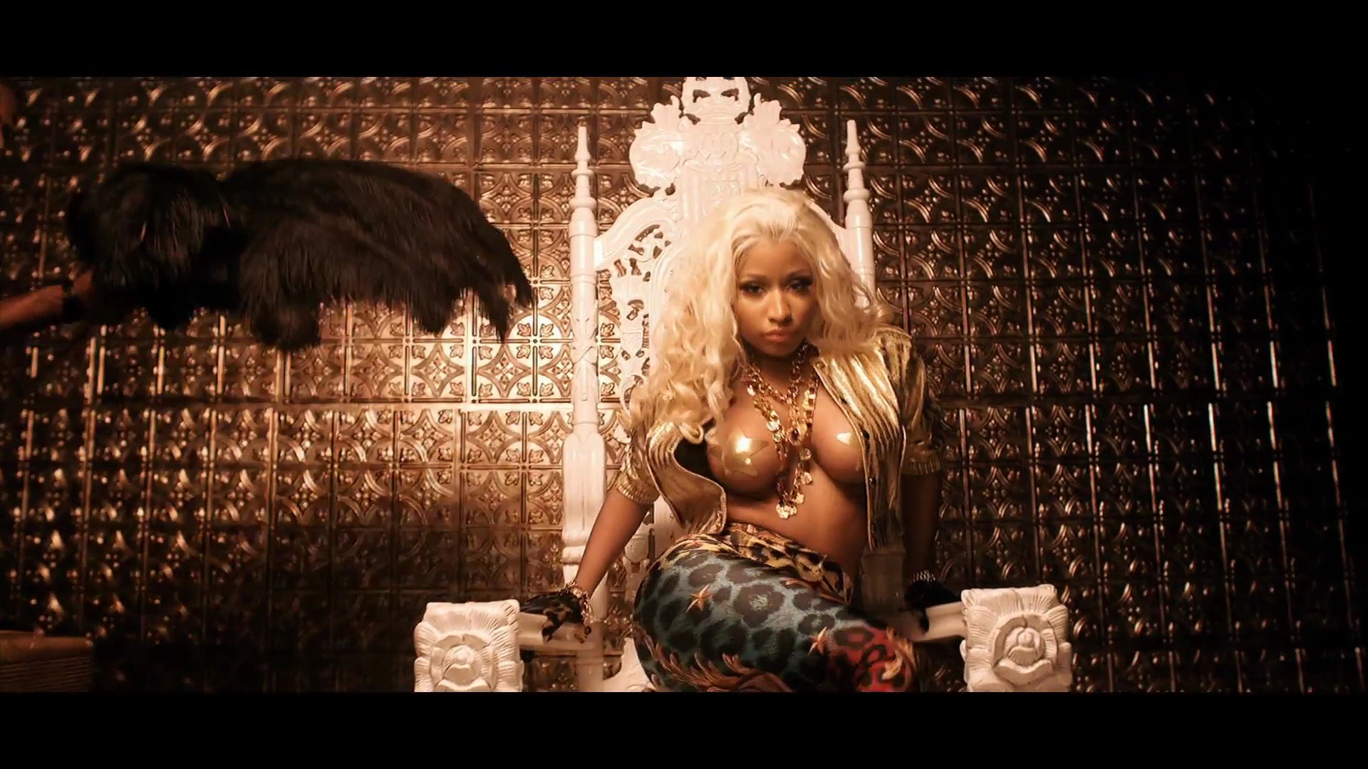 Nicki Minaj - Freaks (2013) HD 1080p