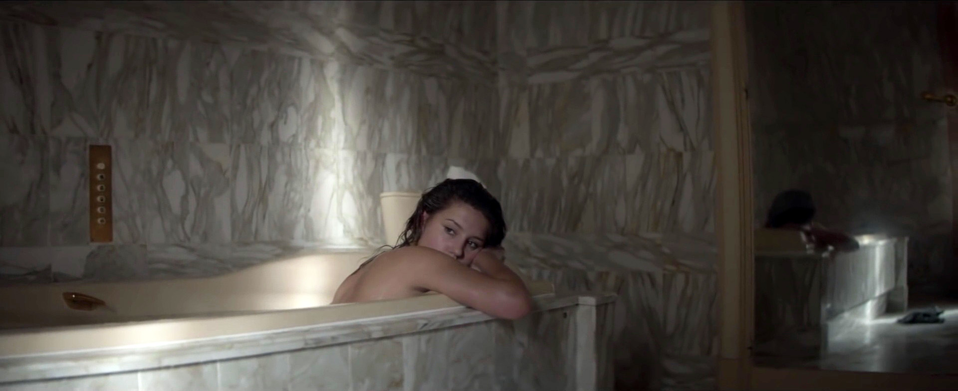 Adele Exarchopoulos - Fire (2015) HD 1080p