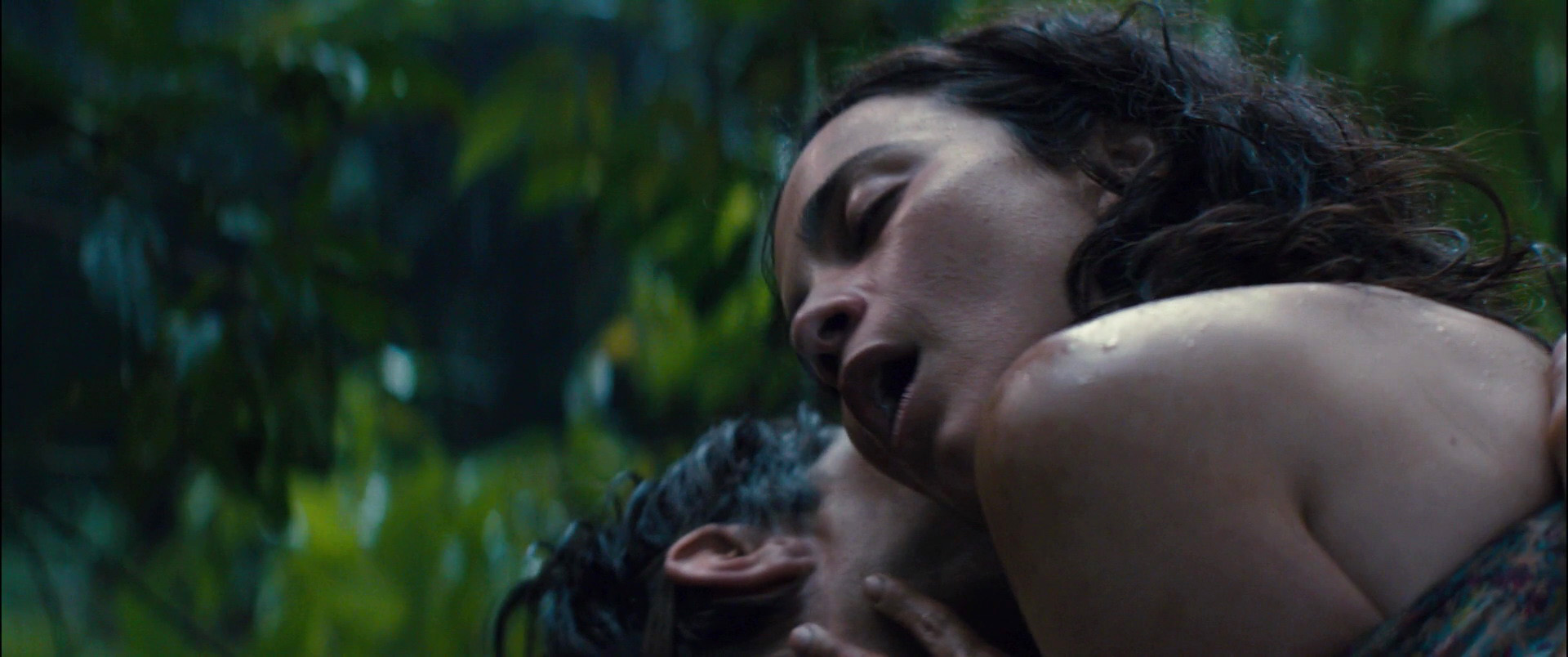 Alice Braga - El Ardor (2014) HD 1080p
