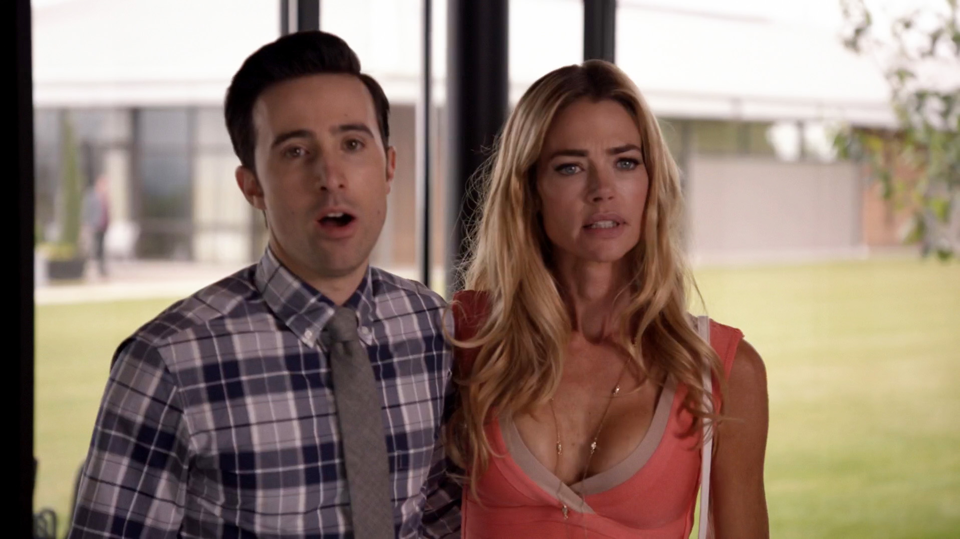 Denise Richards - Significant Mother s01e02 (2015) HD 1080p