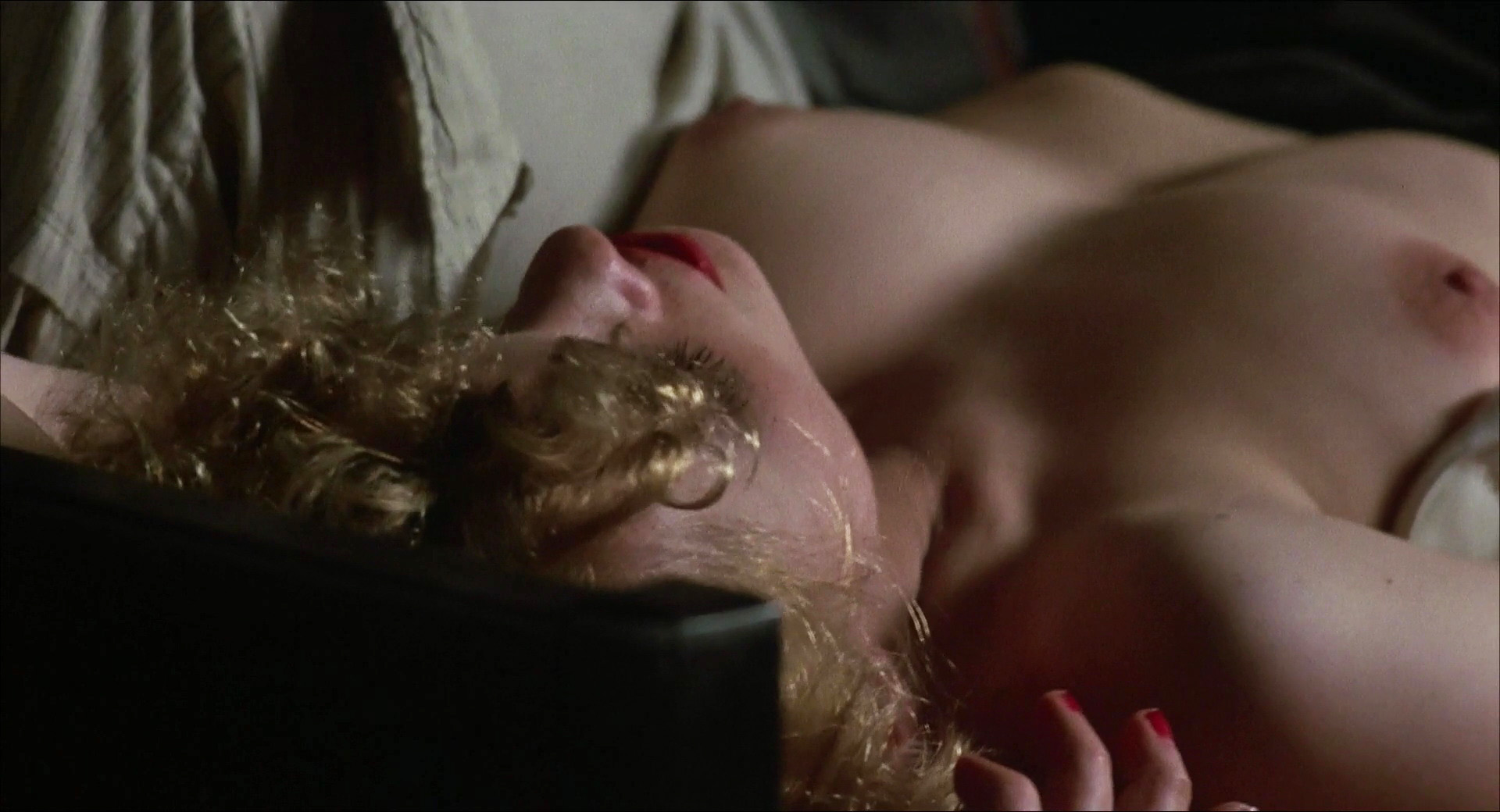 Elizabeth Whitcraft, Charlotte Rampling - Angel Heart (1987) HD 1080p