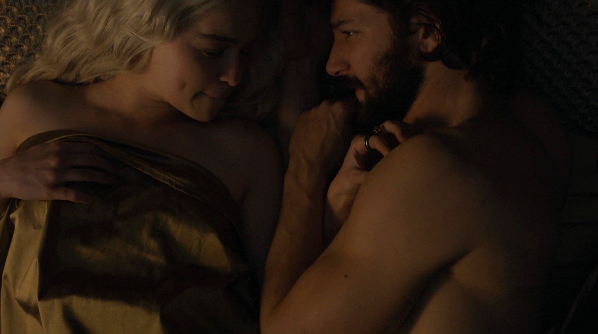 Emilia Clarke - Game of Thrones s05e07 (2015) HDTV 1080p