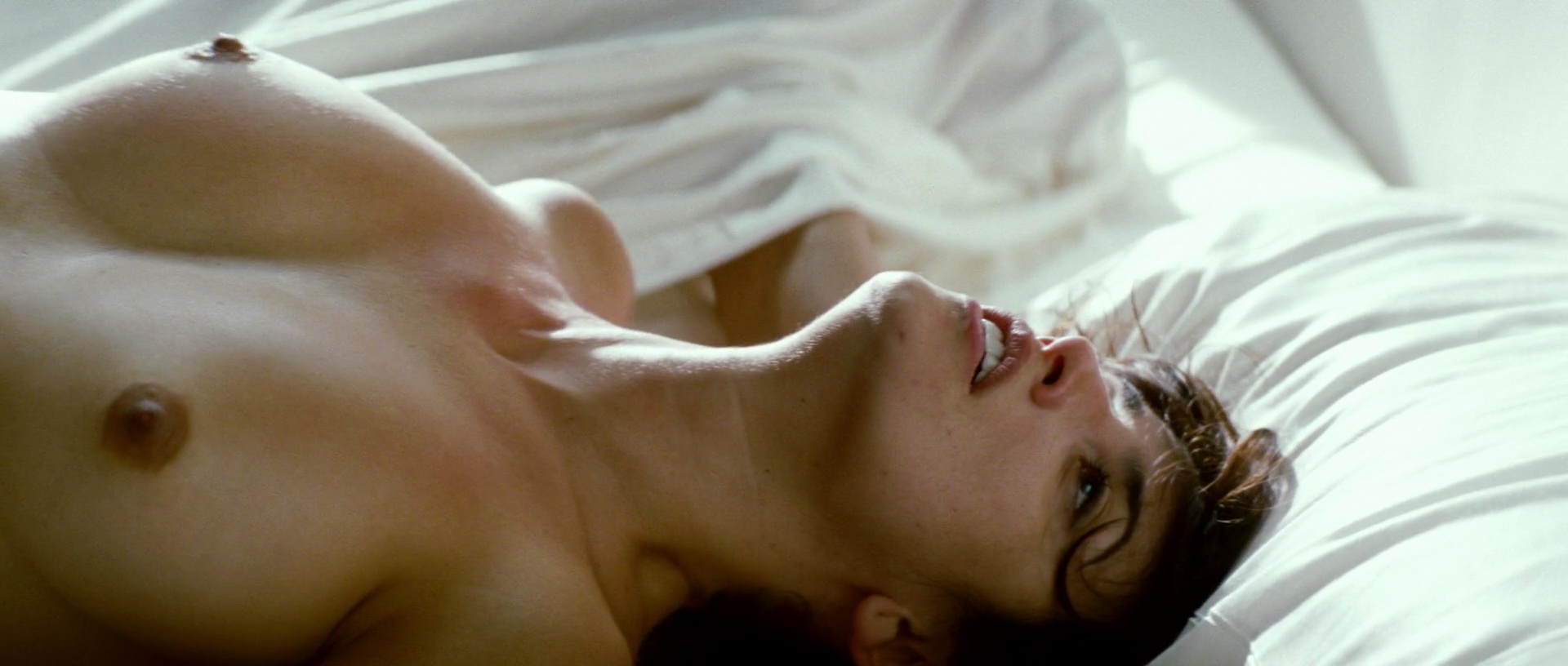 Penelope Cruz - Broken Embraces (2009) HD 1080p