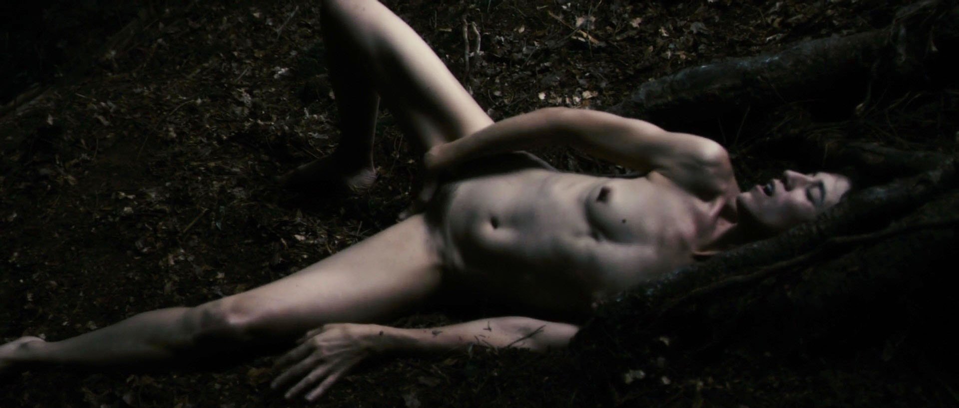 Charlotte Gainsbourg - Antichrist (2009) HD 1080p