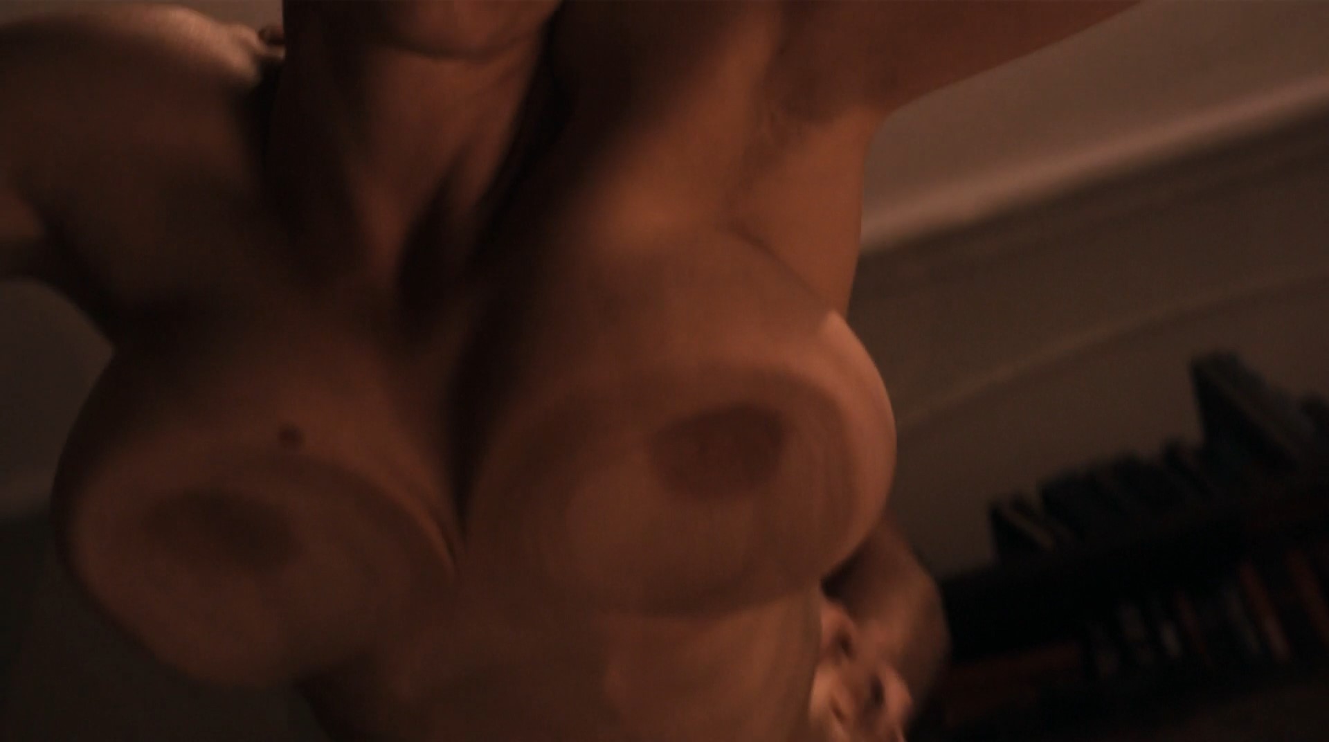 Melissa Jones nude, topless and sexy (1 photo) | Pin Celebs