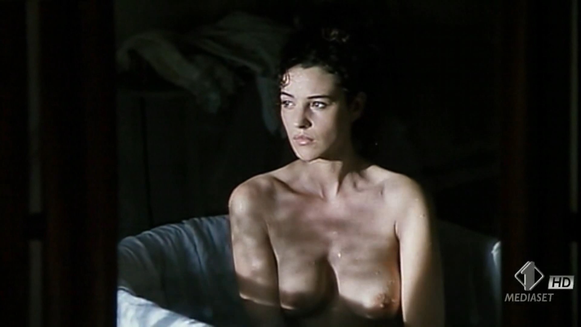 Monica Bellucci - Briganti Amore e libert (1994) HD 1080p