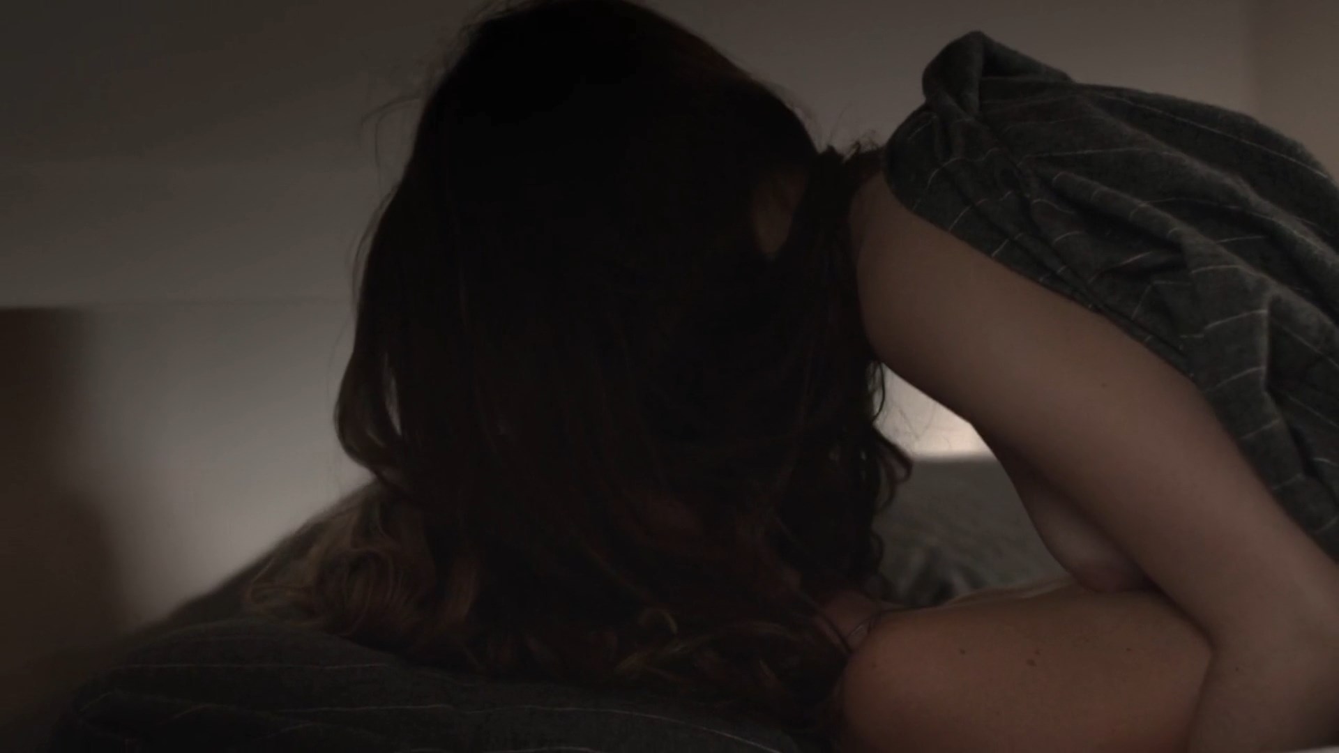 Noemie Yelle, Carla Turcotte - FemininFeminin s01e01 (2014) HD 1080p.
