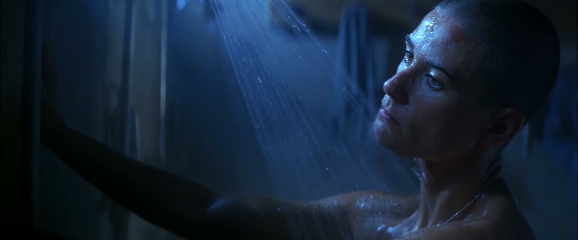 Demi Moore - G.I Jane - 1080p.