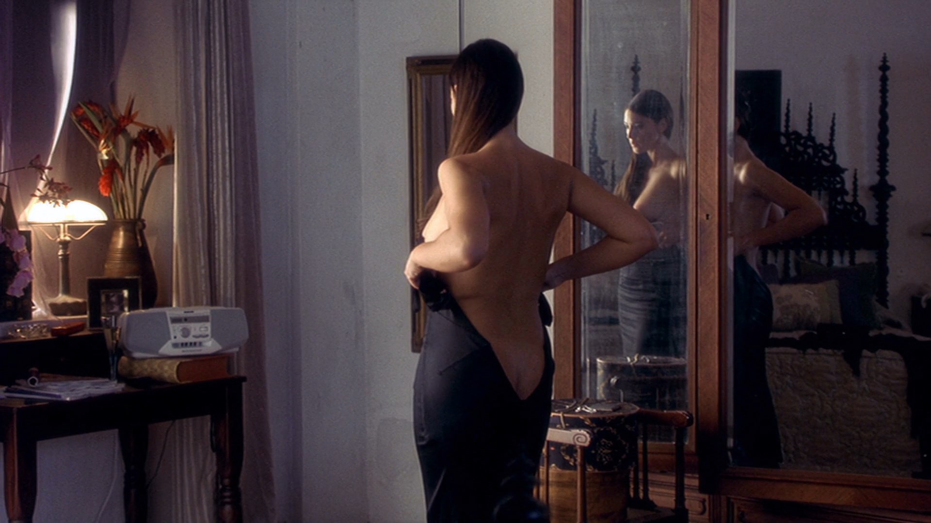 Monica Bellucci - Under Suspicion - 1080p.