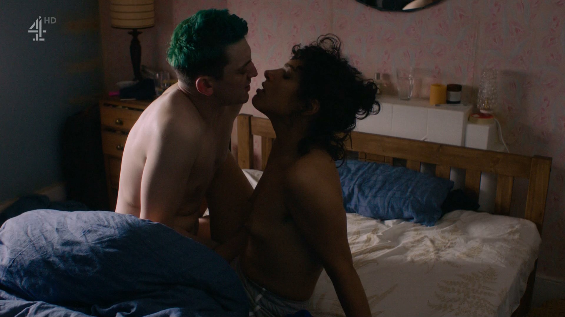 Desiree Akhavan - The Bisexual S01E03 - 1080p.