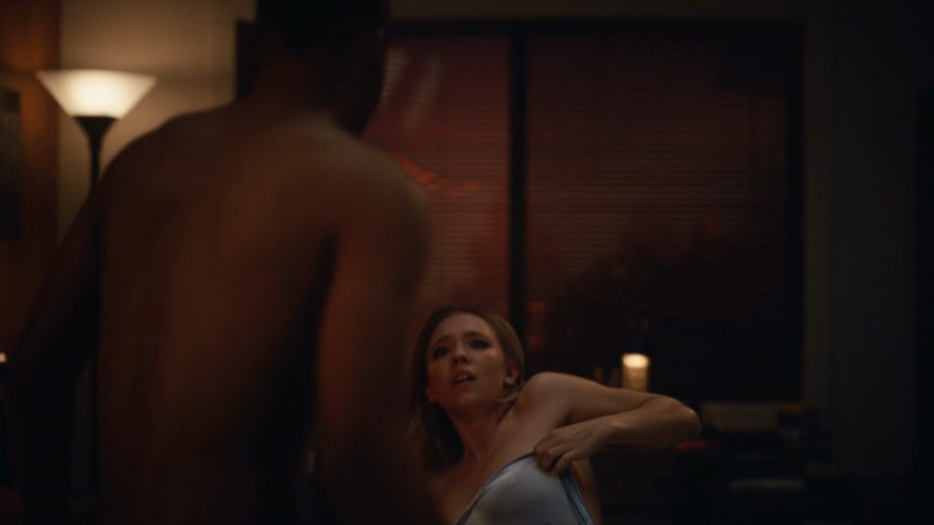 Group of guys watch pics of Sydney Sweeney naked. 