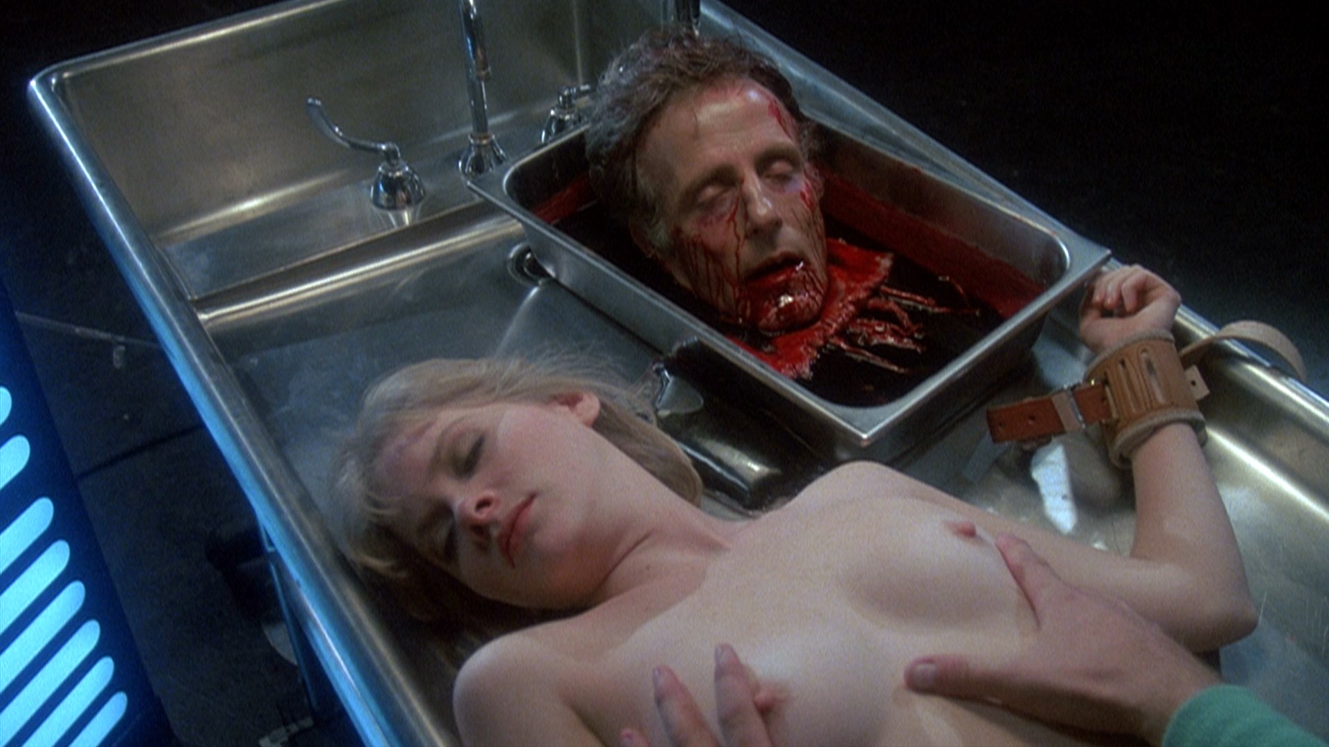 Barbara Crampton - Re-Animator - 1080p.