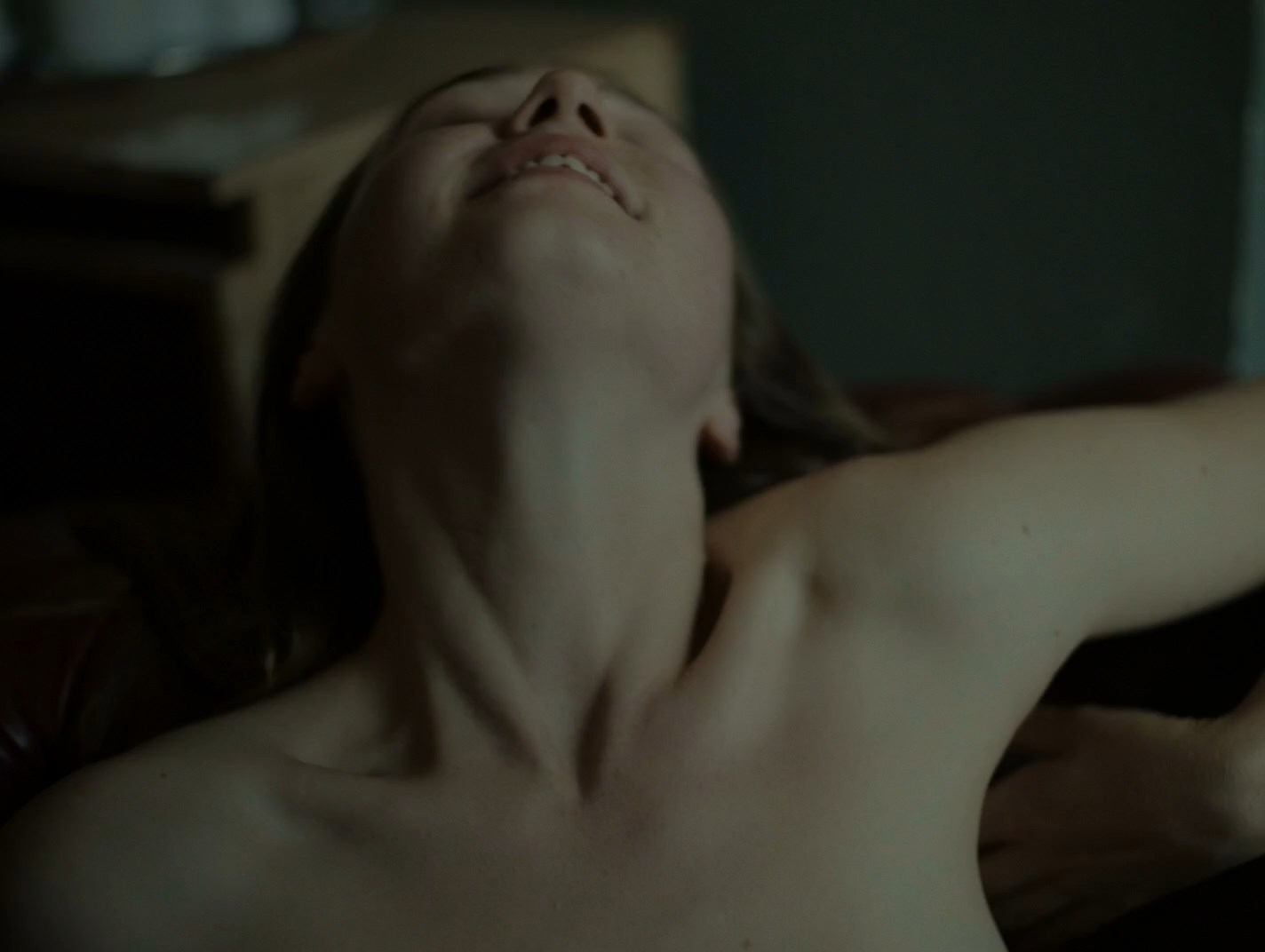 Jessica Barden, Jodhi May - Scarborough - 1080p.