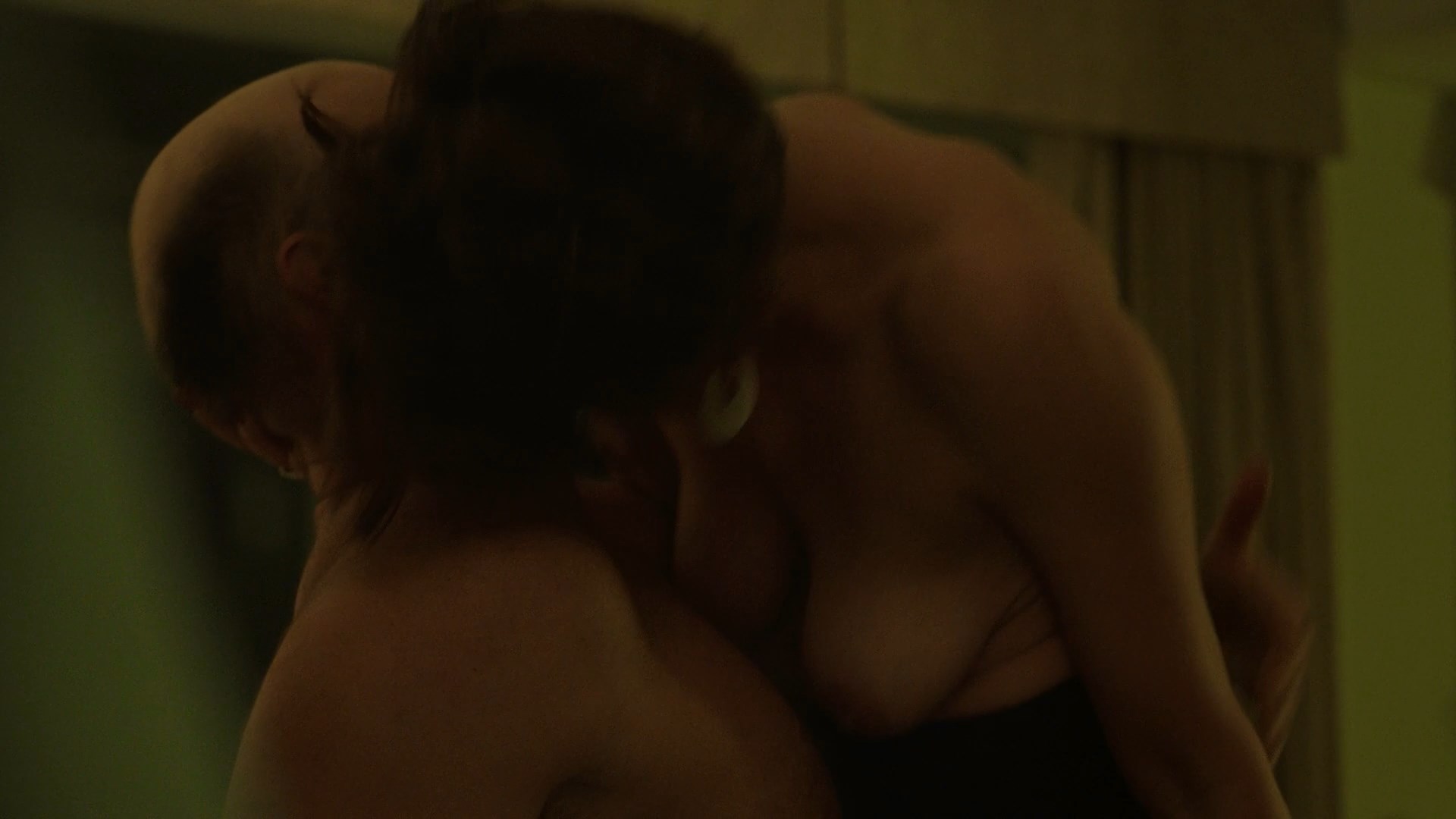 Continue of previous scene where Maggie Gyllenhaal is having sex with some ...
