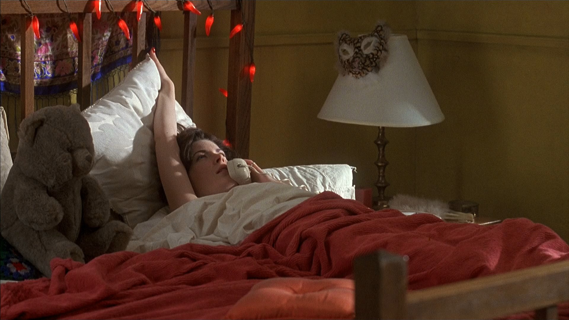 Katherine kousi lara flynn boyle in threesome