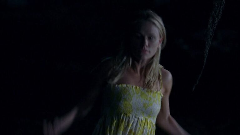 Anna Paquin, Danielle James, Danielle Sapia, Lizzy Caplan, Lynn Collins