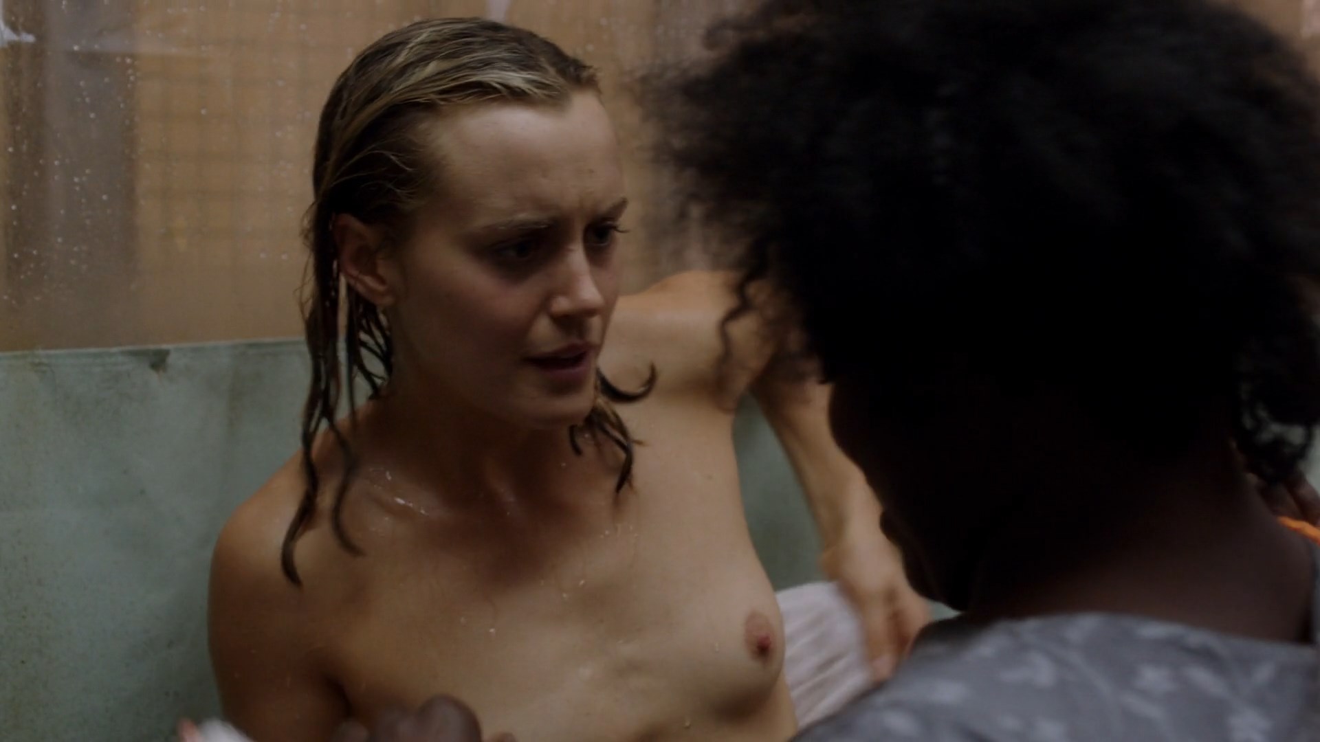 Ladies from Orange Is The New Black S1-7 - 1080p (32 Clips/Names Inside) .