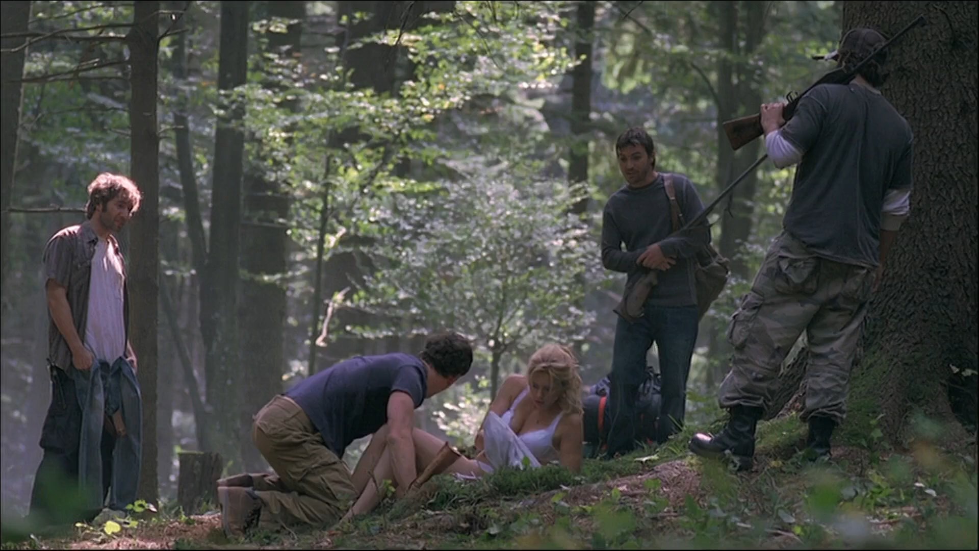 Отвезли в лес и наказали на камеру. Брианна Браун чужой лес 2007.