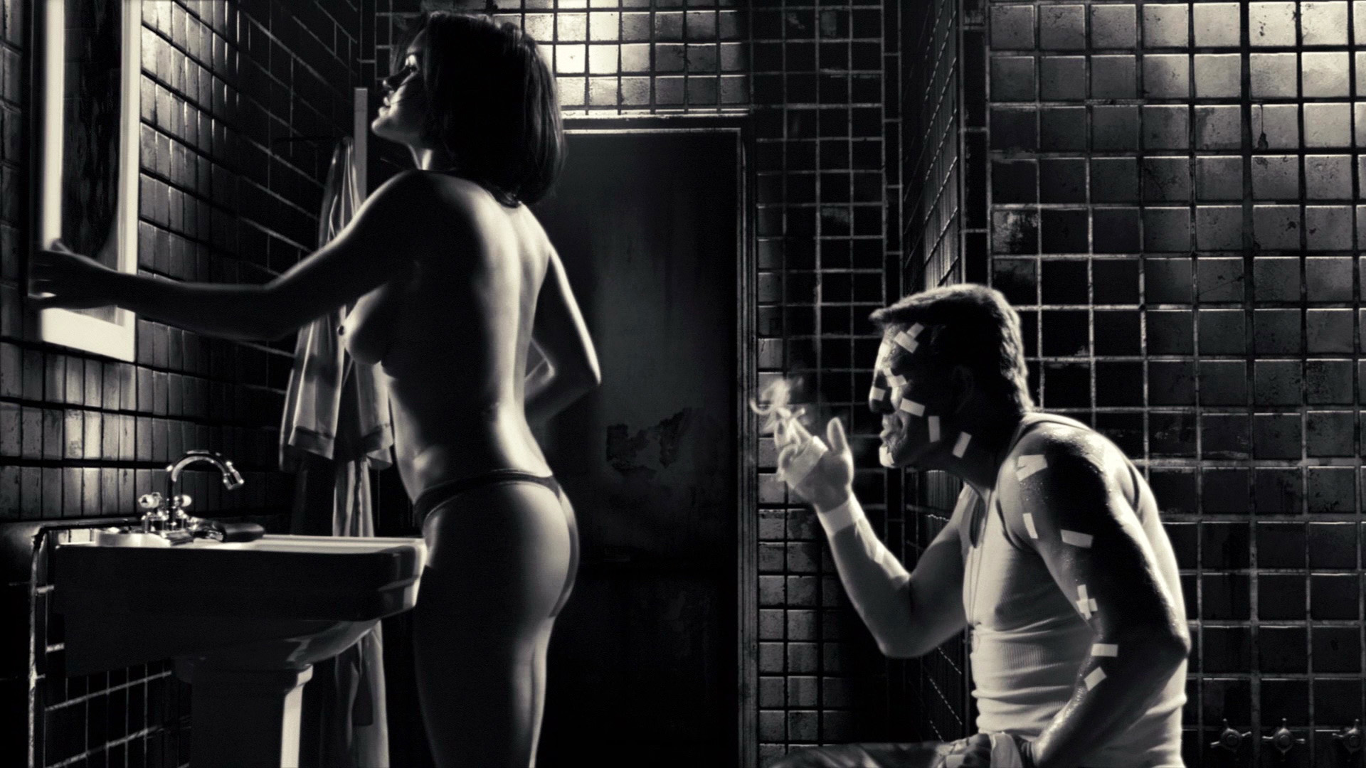 Carla Gugino - Sin City (2005) HD 1080p.