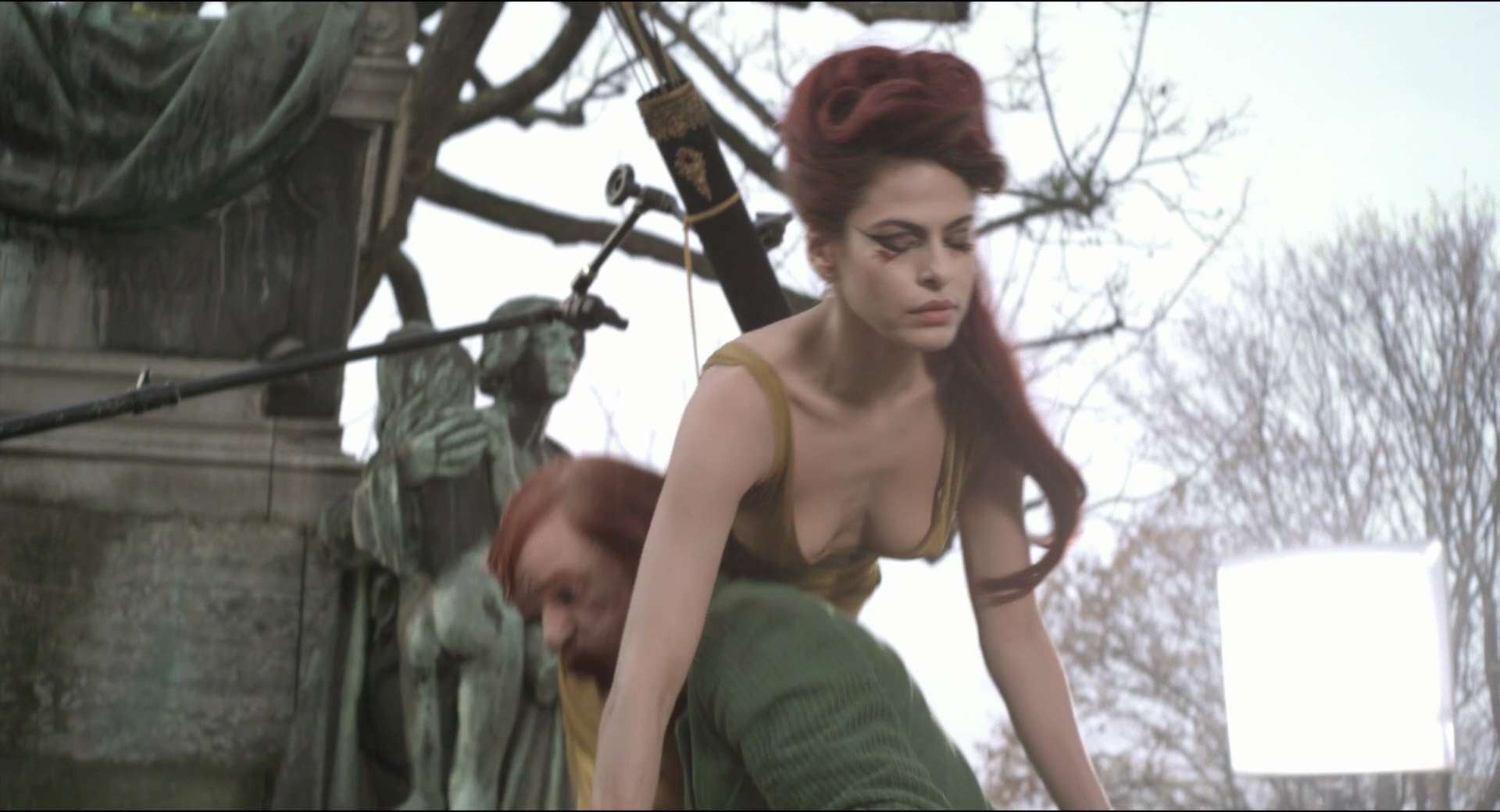 Eva Mendes - Holy Motors (2012) HD 1080p