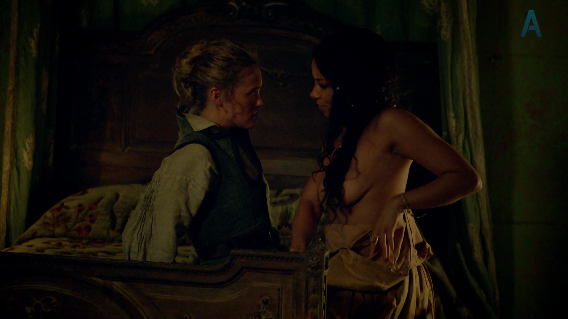 Jessica Parker Kennedy, Hannah New, etc - Black Sails s01e01 (2014) HD 1080p