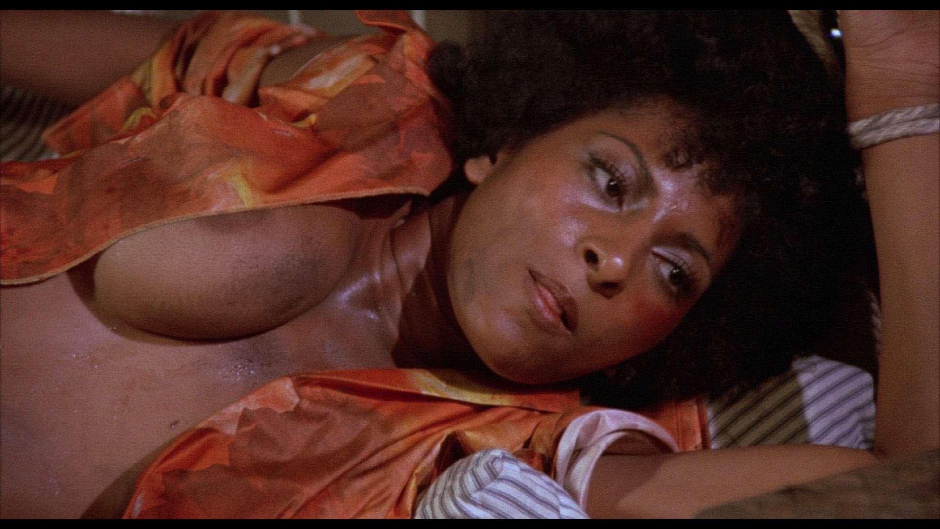 Pam Grier nude, Pam Grier topless, Pam Grier sex scene, Pam ...