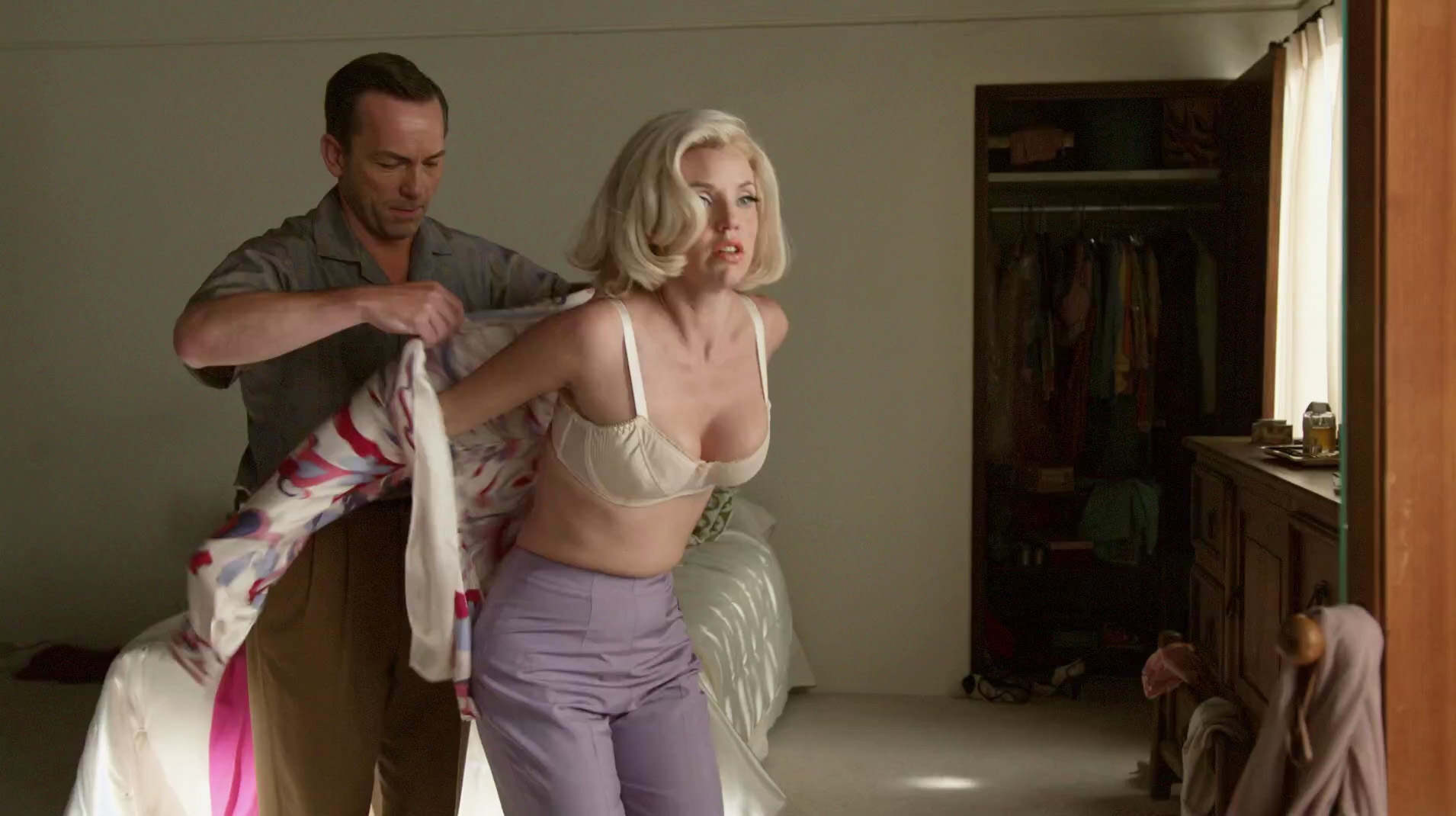 Kelli Garner - The Secret Life of Marilyn Monroe s01e01 (2015) HD 1080p