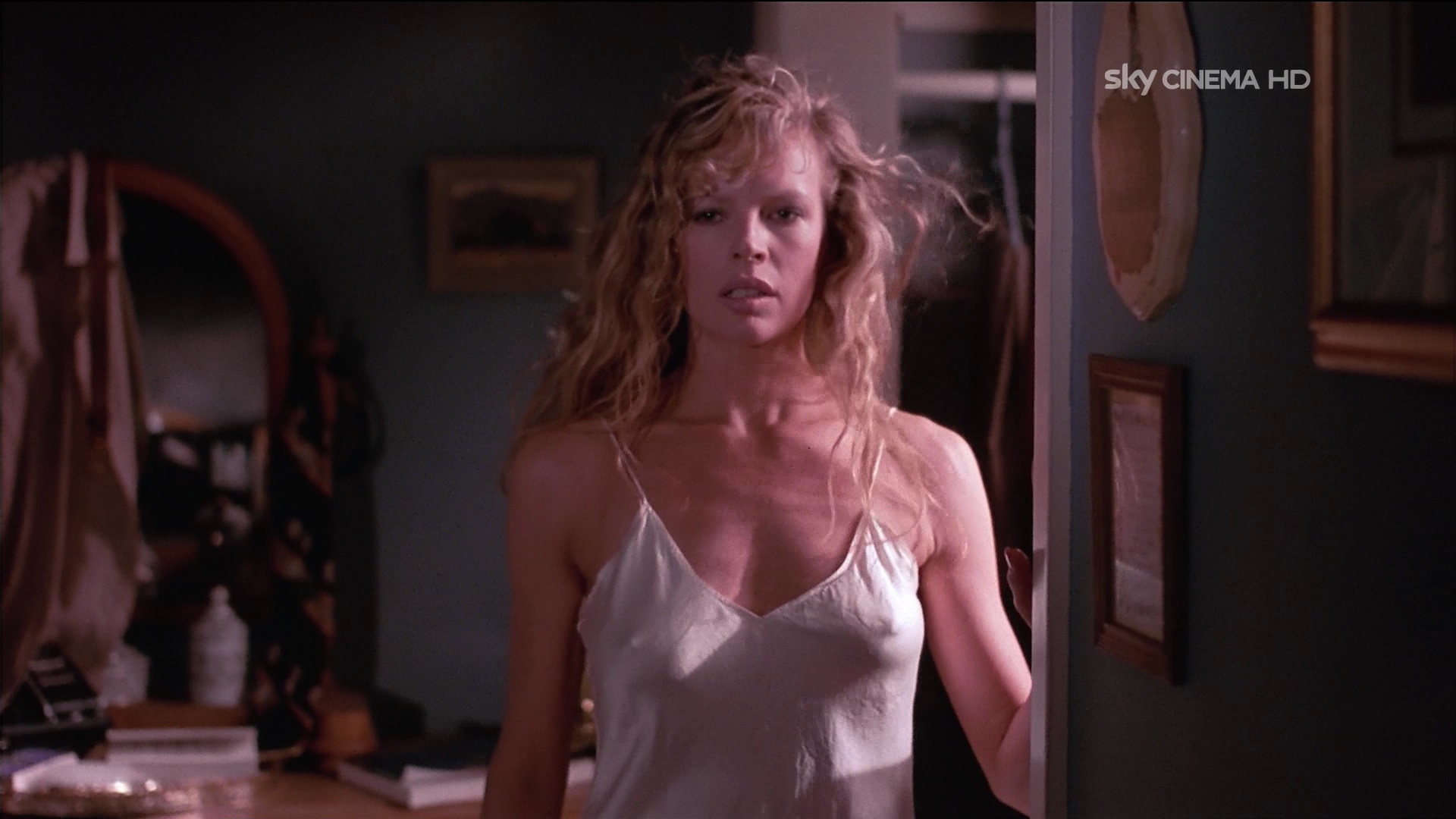 Kim Basinger - My Stepmother is an Alien (1988) HDTV 1080p