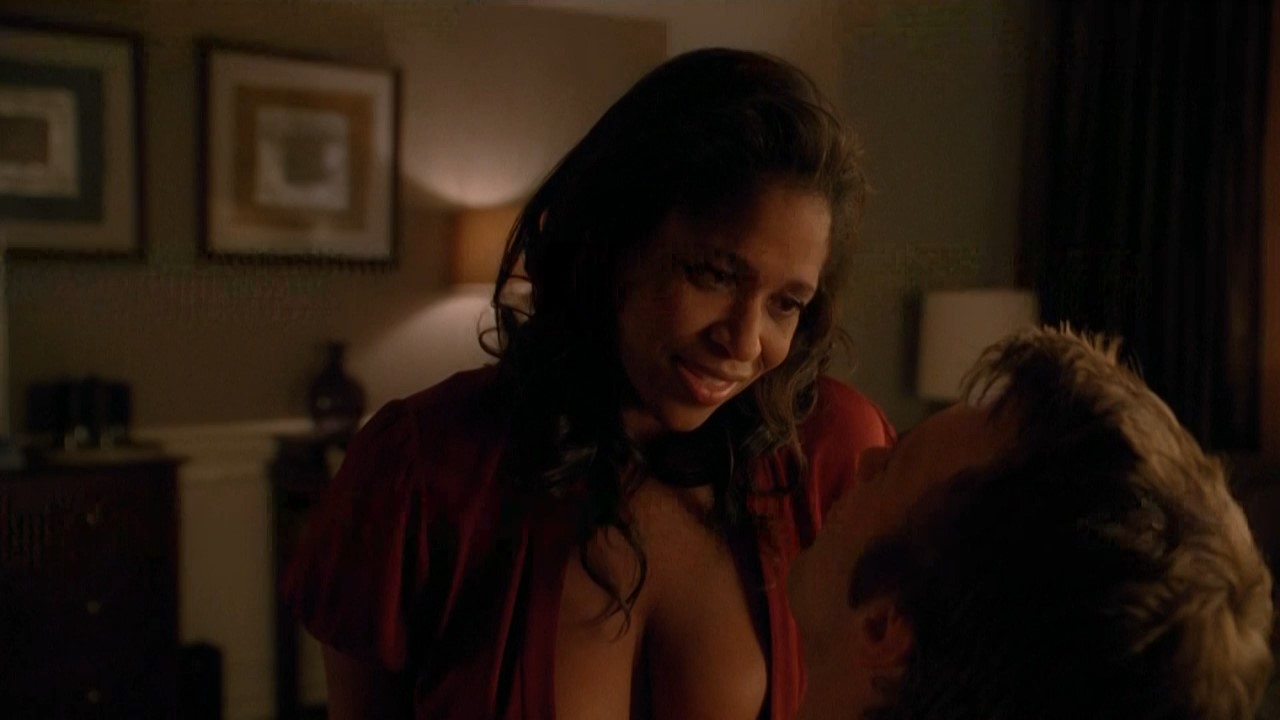 Merrin Dungey Nude. 