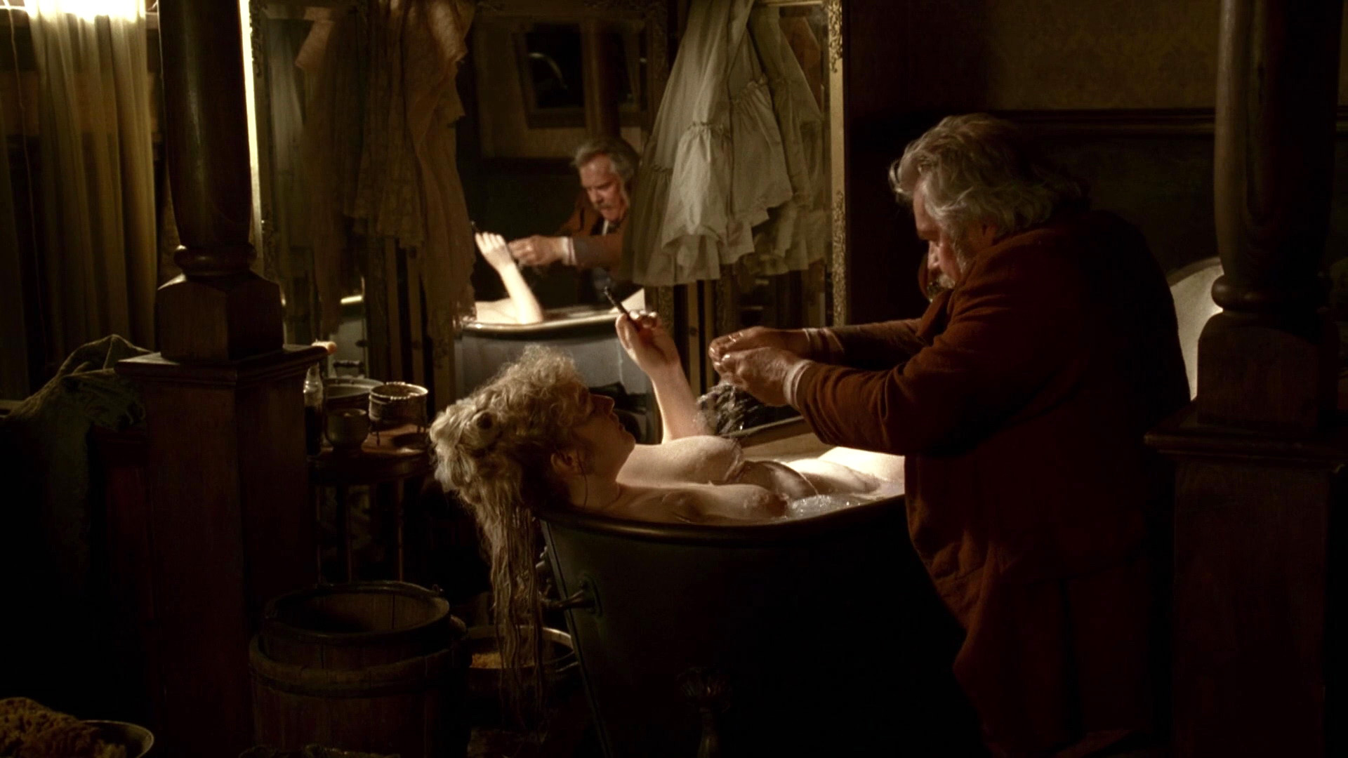 Sarah B. Lund - Deadwood s03e05 (2006) HD 1080p