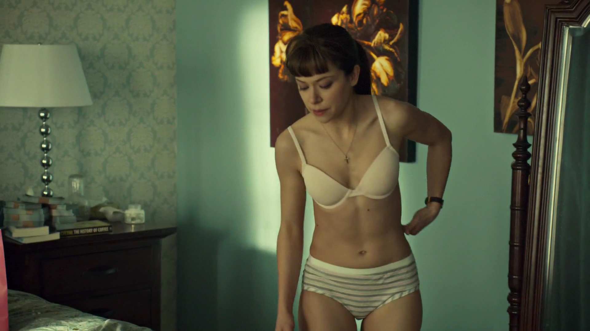 Tatiana Maslany sexy, Tatiana Maslany bra, Tatiana Maslany underwear. 