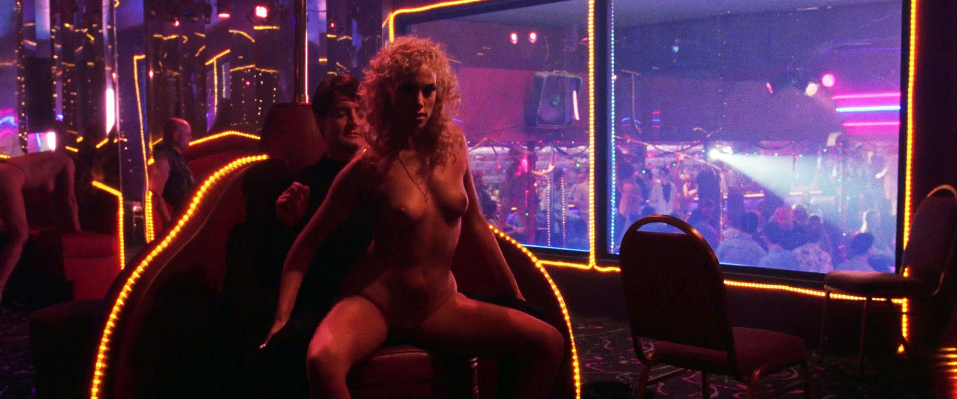 Elizabeth Berkley - Showgirls (1995) HD 1080p