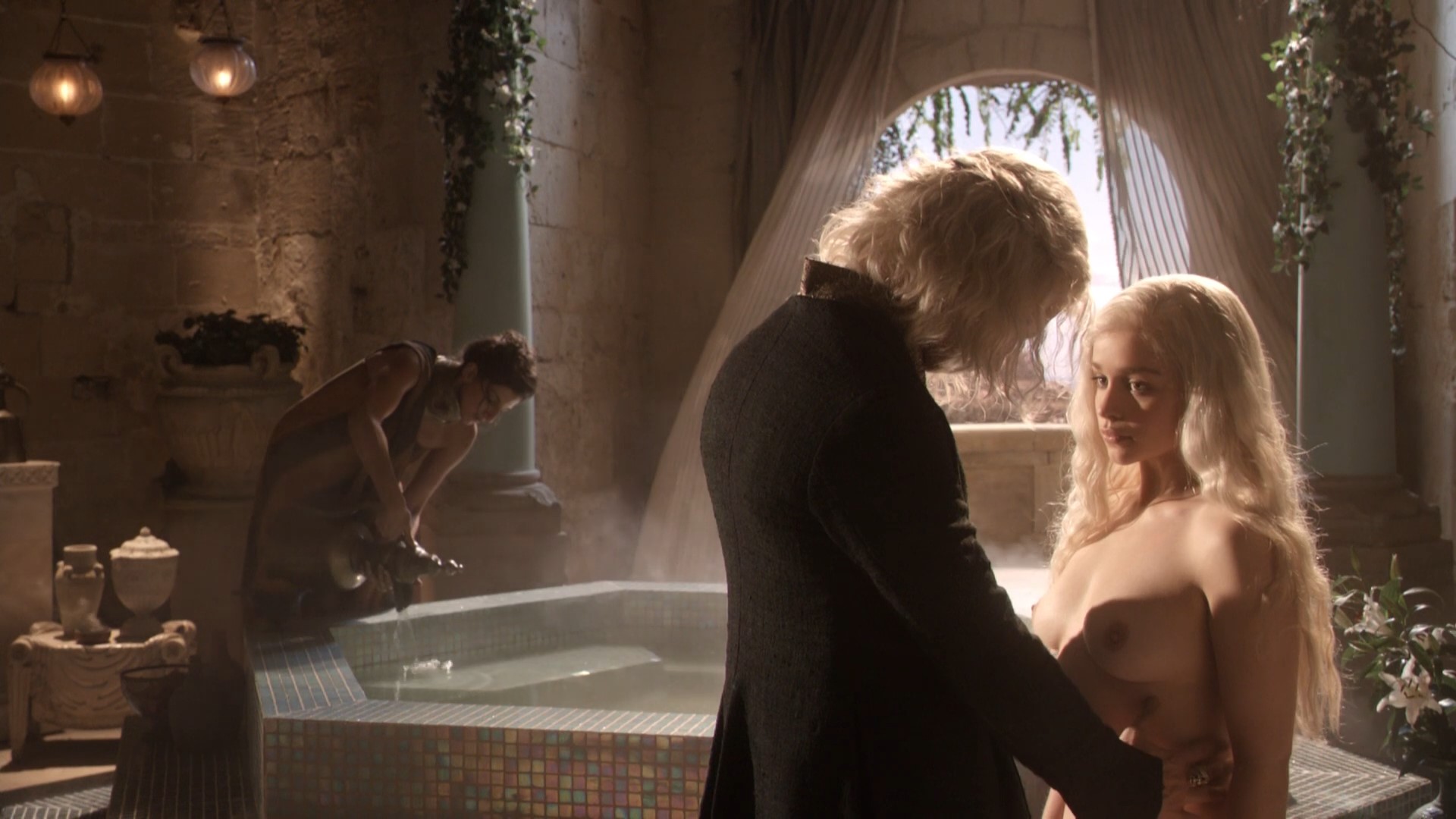 Game of Thrones Nude Scenes. 