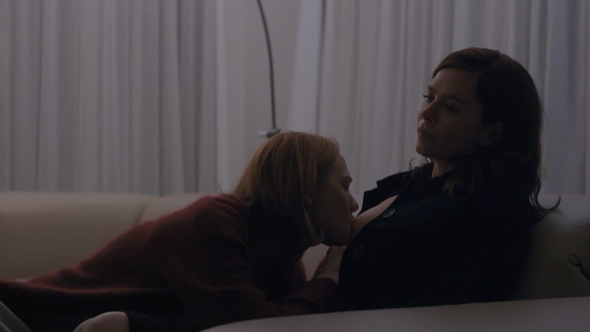 Anna Friel, Louisa Krause - The Girlfriend Experience s02e09 (2017) HD 1080p