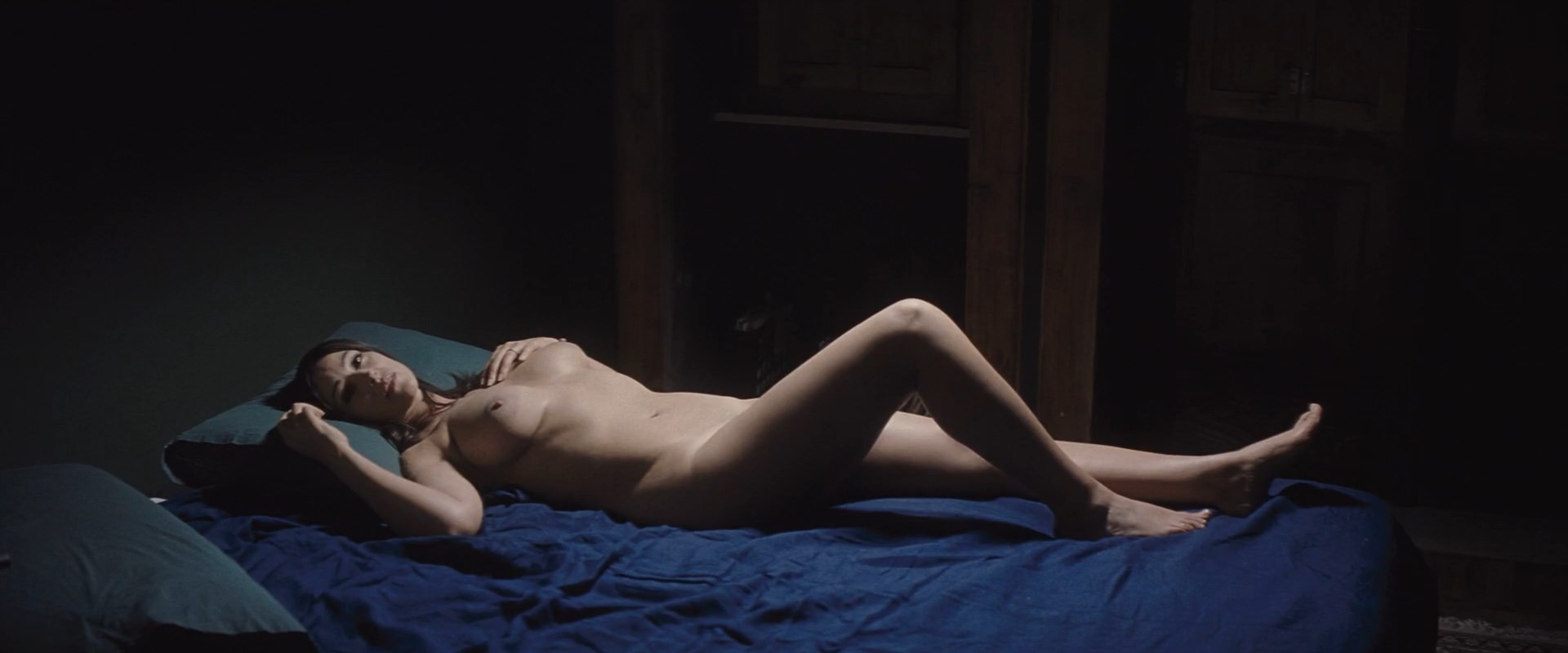 Monica Bellucci - A Burning Hot Summer (2011) HD 1080p