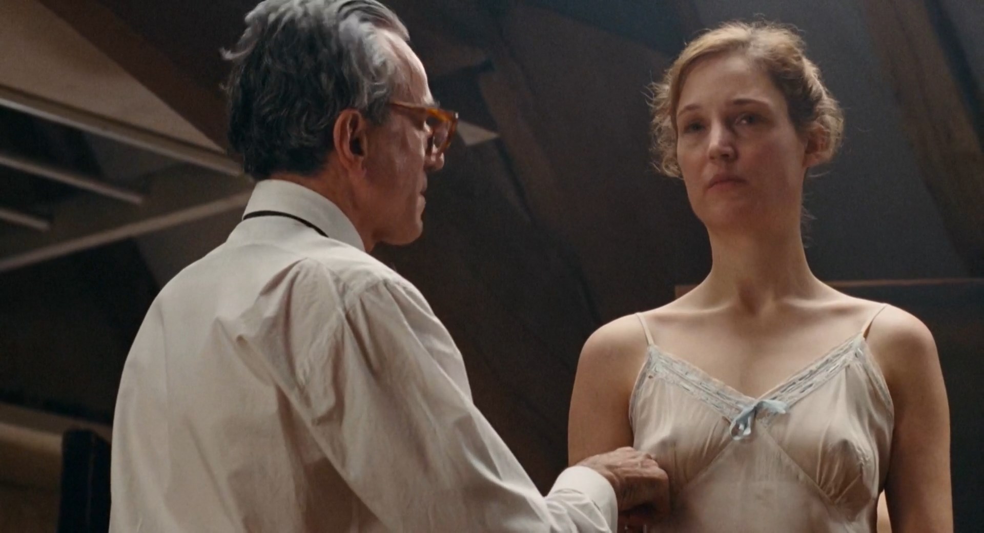 Vicky Krieps - Phantom Thread (2017) HD 1080p