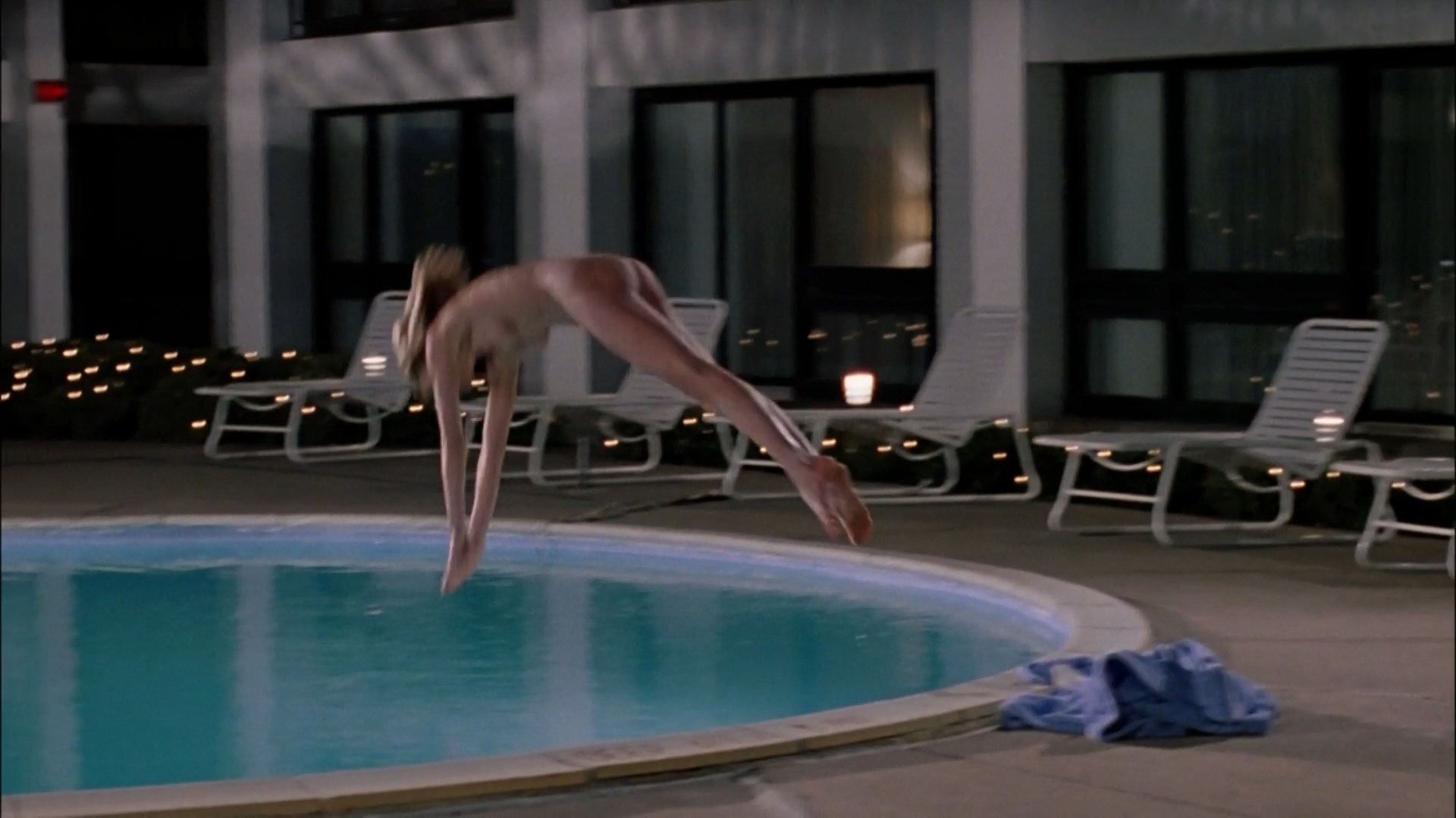 The swimming pool sex scene